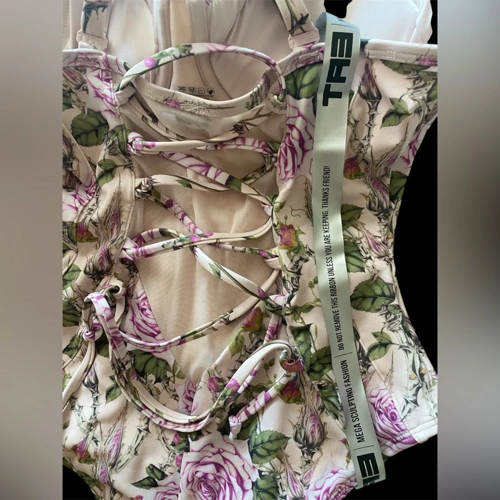 NWT💕TA3 Brazilian Bombshell- Lilac Thorny Rose 
SOLD OUT!! - Picture 9 of 10